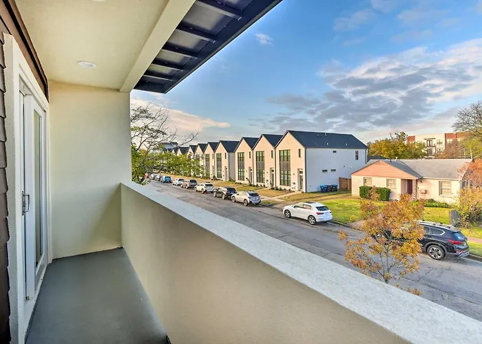 Walk To Tcu: Worth Retreat W/ Balcony! Apartment Fort Worth