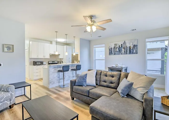 Walk To Tcu: Worth Retreat W/ Balcony! Apartment *