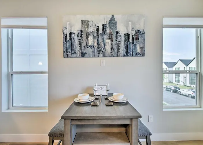 Walk To Tcu: Worth Retreat W/ Balcony! Apartment *